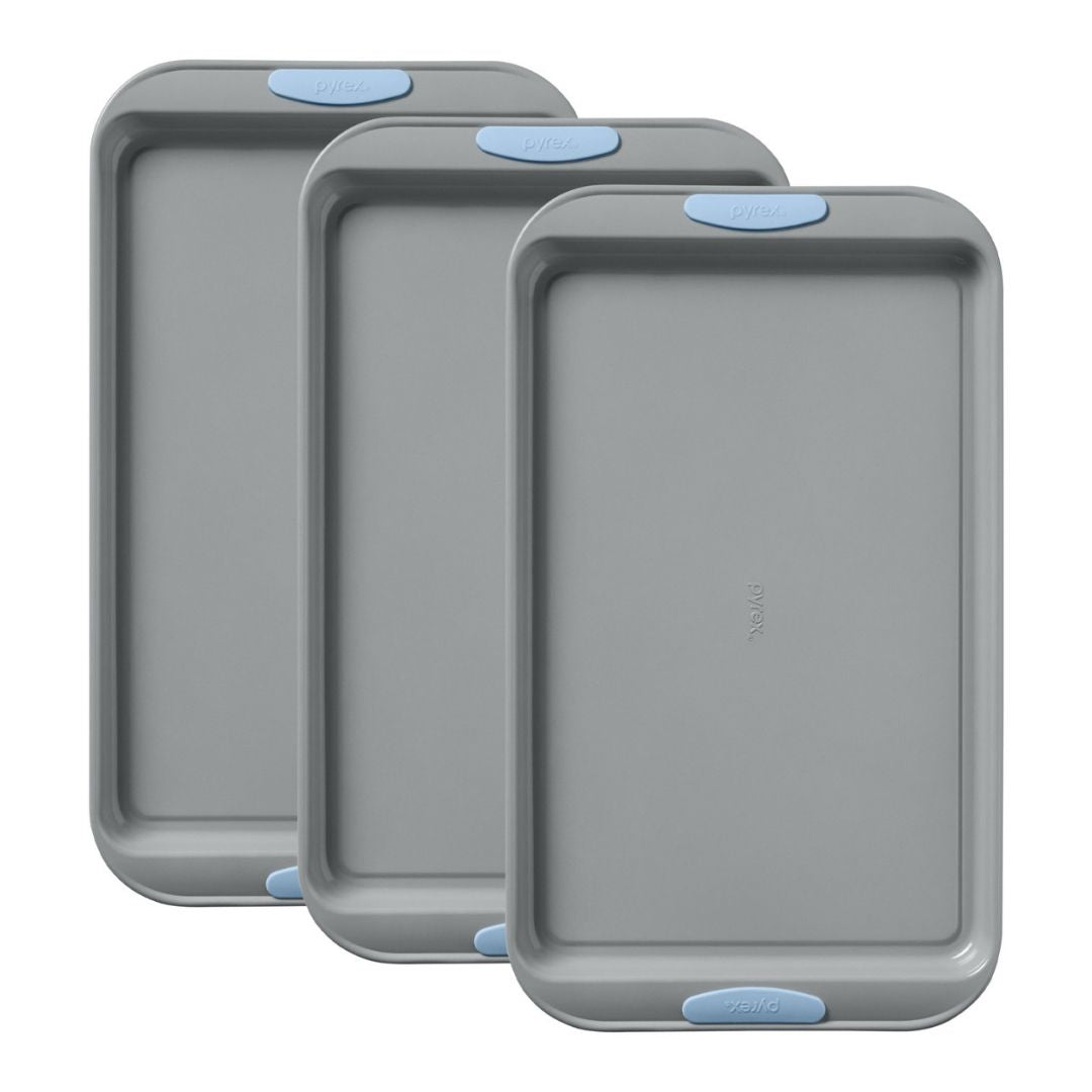Pyrex? Metal Bakeware 3-Piece Large Cookie Sheet Set in Cerulean